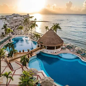 gran-porto-real-all-inclusive.allrivieramayahotels.com/