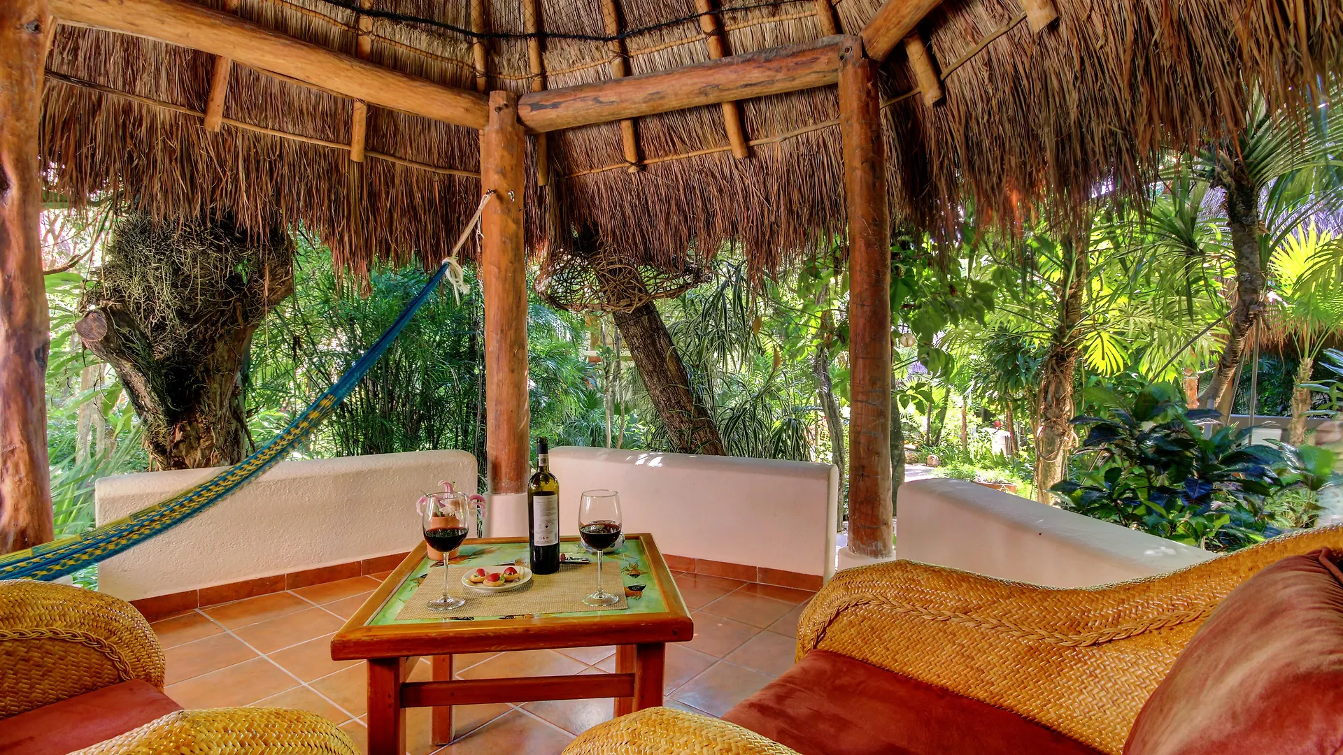 Apartahotel Riviera Maya Suites Playa del Carmen