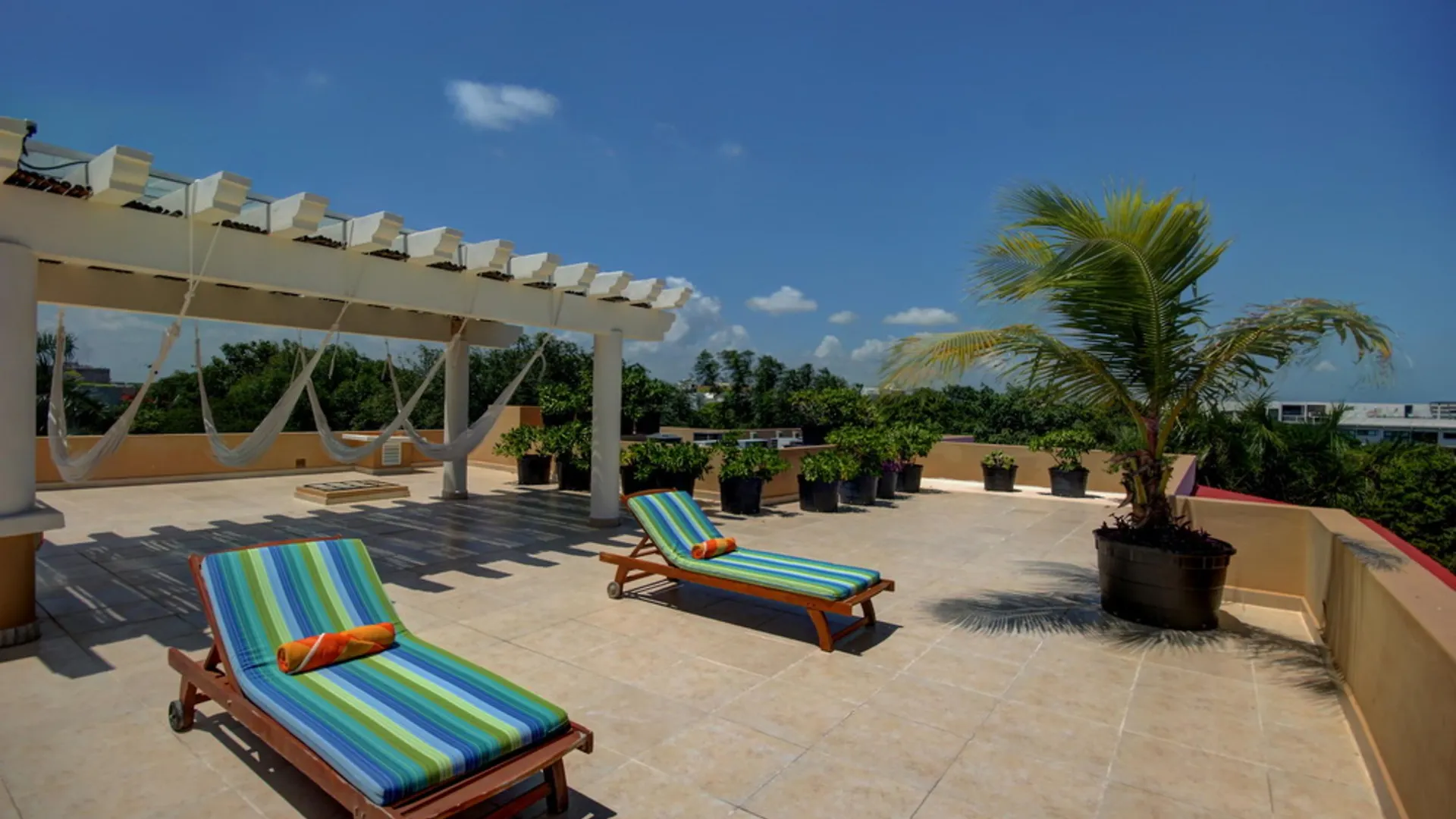 Riviera Maya Suites Playa del Carmen México