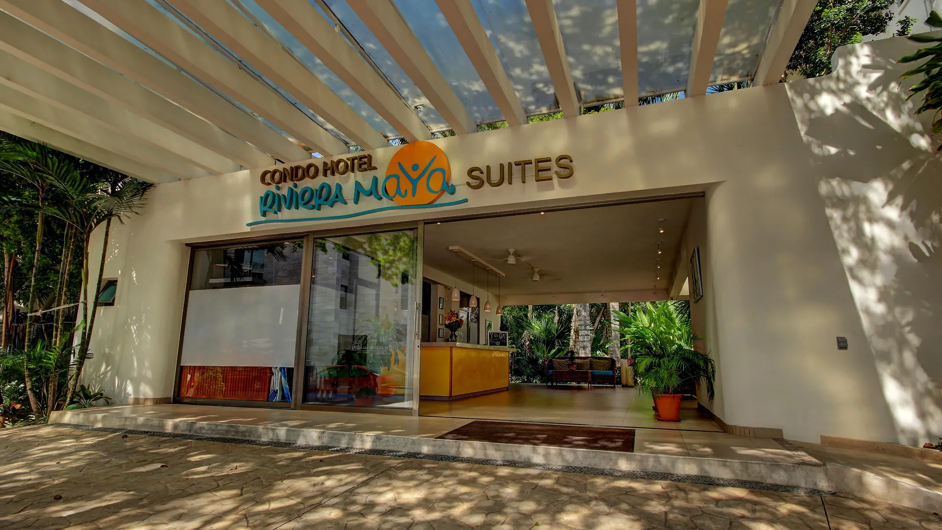 Riviera Maya Suites Playa del Carmen