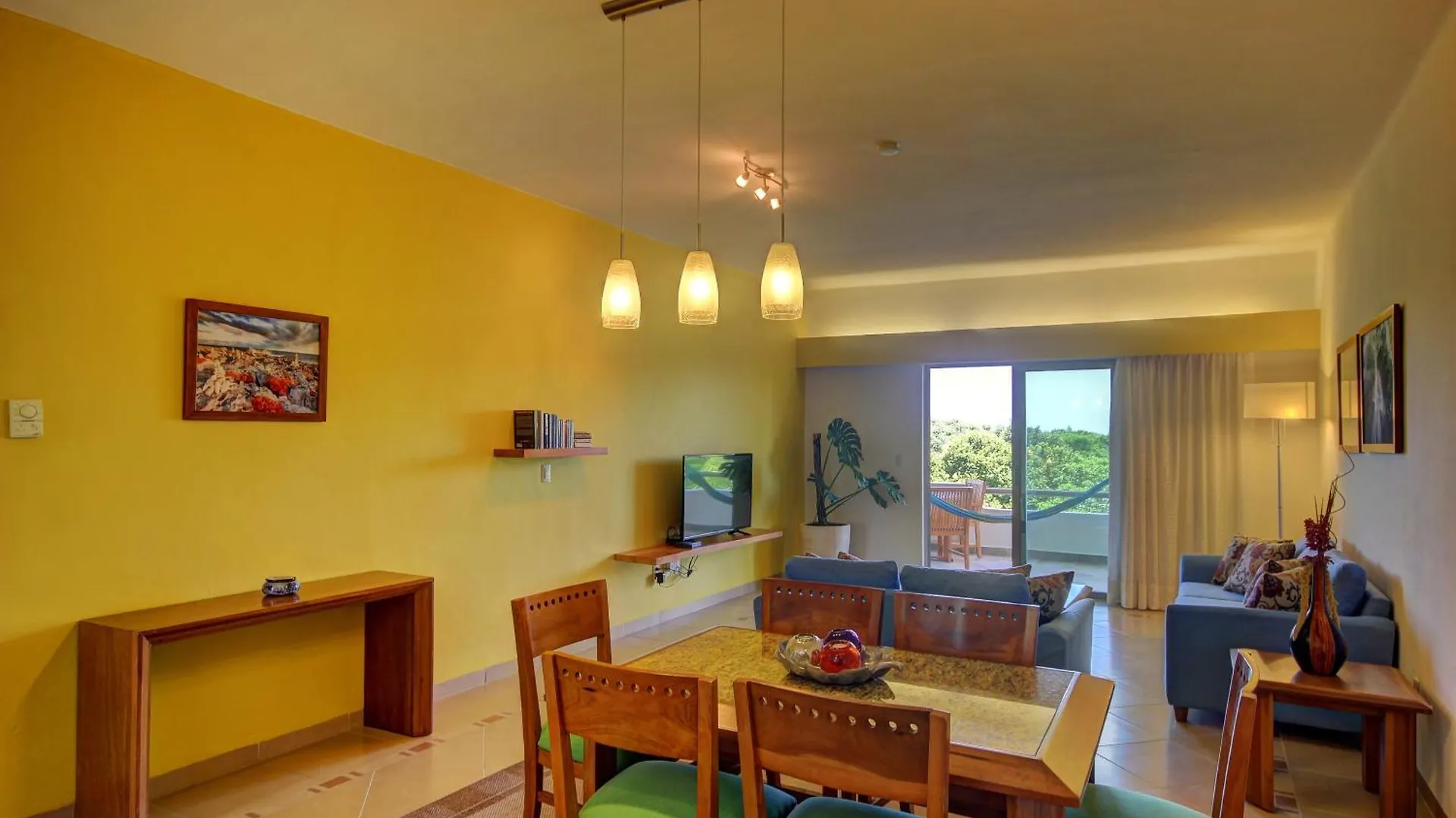 Riviera Maya Suites Playa del Carmen