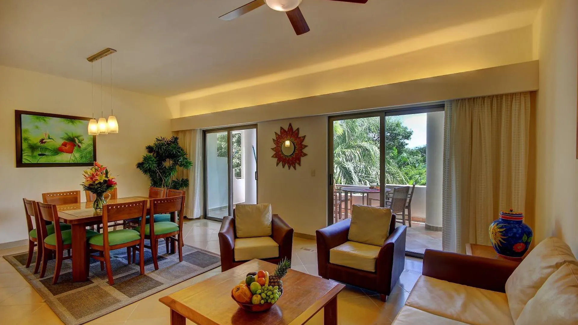 **** Apartahotel Riviera Maya Suites Playa del Carmen México