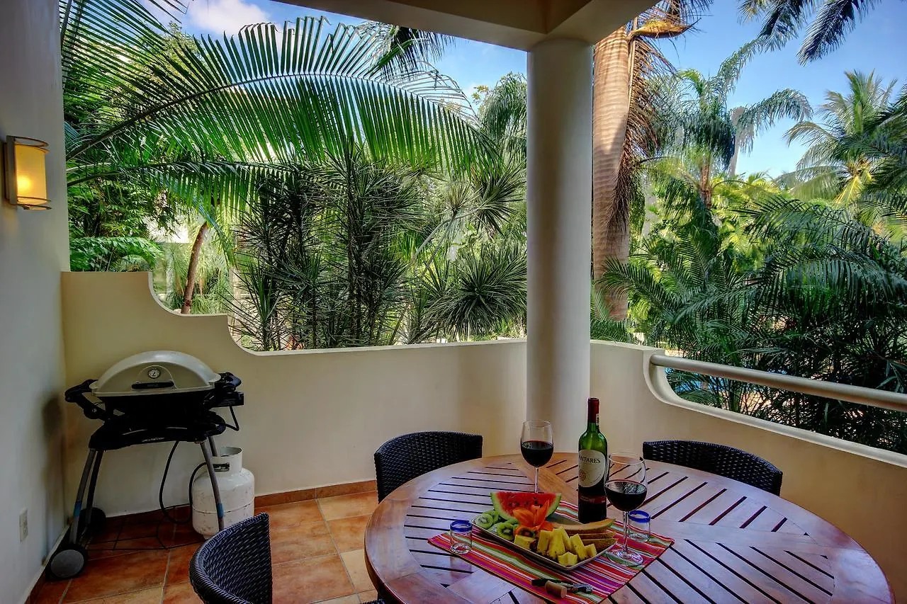 Apartahotel Riviera Maya Suites Playa del Carmen