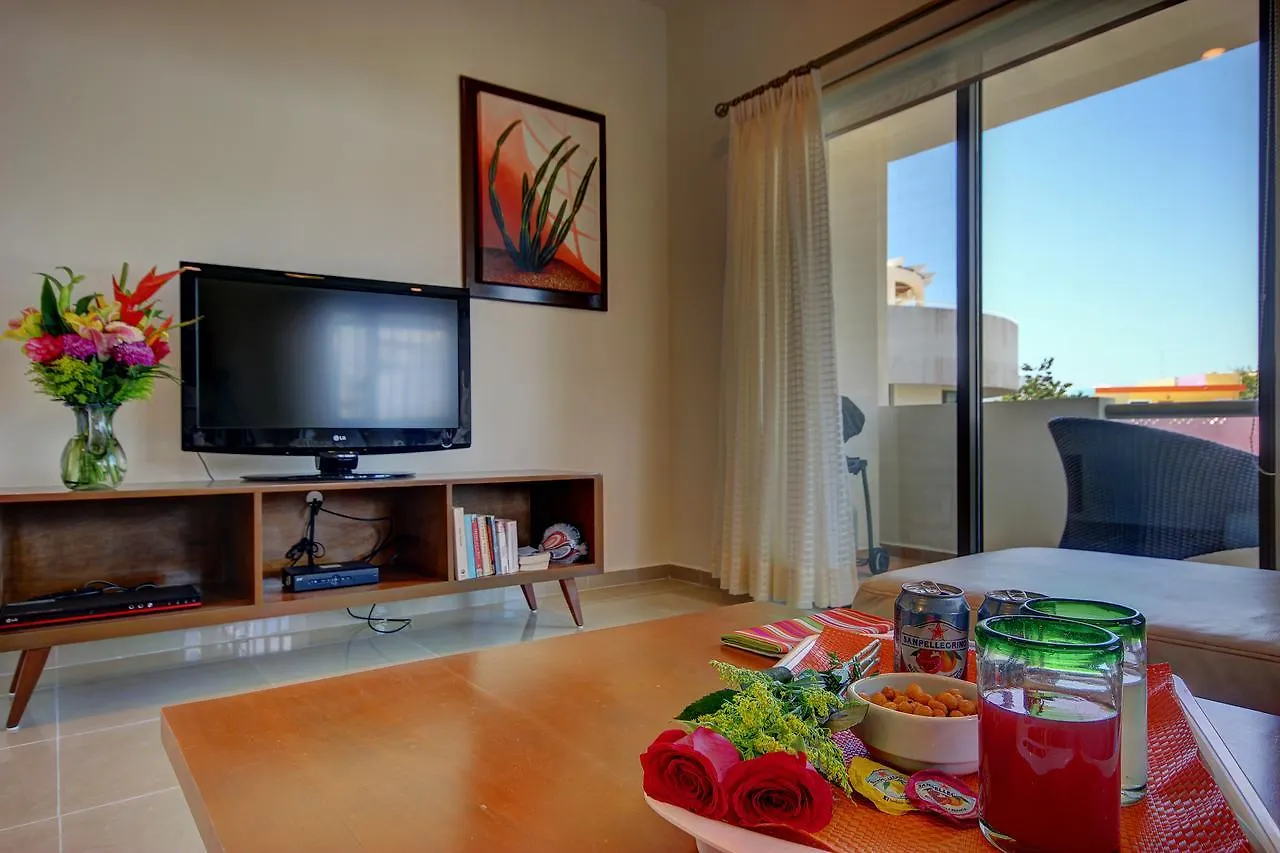 Riviera Maya Suites Playa del Carmen